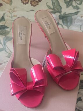Valentino Hot Pink Patent Bow Slide Mules